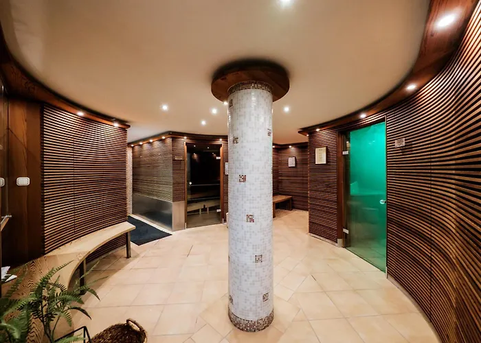 Wellness Kager מלון